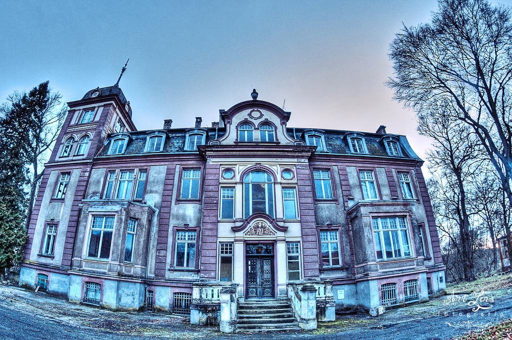 Palac I Folwark Brzeznica Brzeznica  Dış mekan fotoğraf
